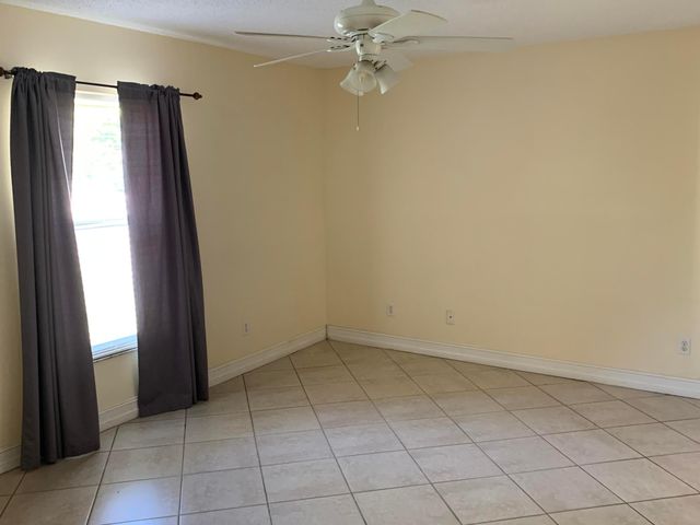 269 SW Ridgecrest Drive, Port St. Lucie, Port St Lucie, FL 34953