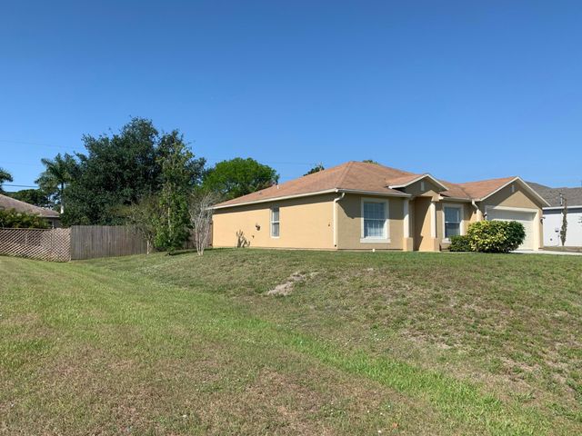 269 SW Ridgecrest Drive, Port St. Lucie, Port St Lucie, FL 34953
