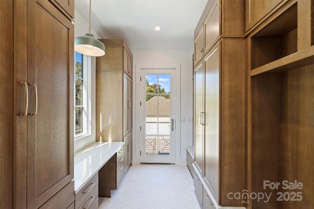 1544 Providence Drive, Charlotte, NC 28211