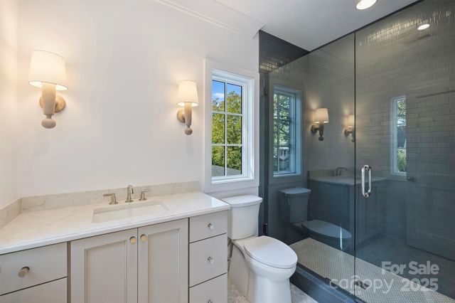 1544 Providence Drive, Charlotte, NC 28211