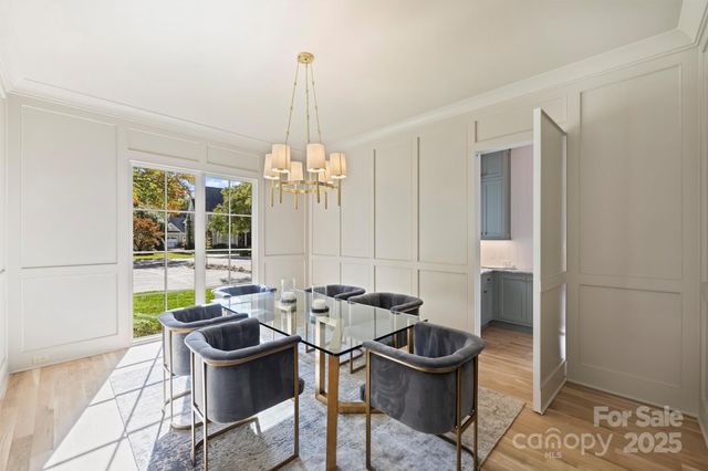 1544 Providence Drive, Charlotte, NC 28211