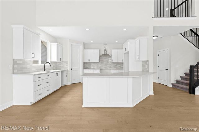 8541 Joseph Street, Commerce Charter Township, MI 48382