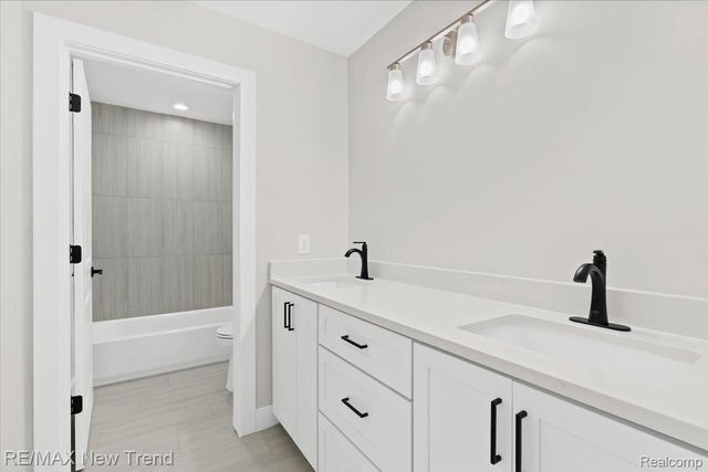 8541 Joseph Street, Commerce Charter Township, MI 48382