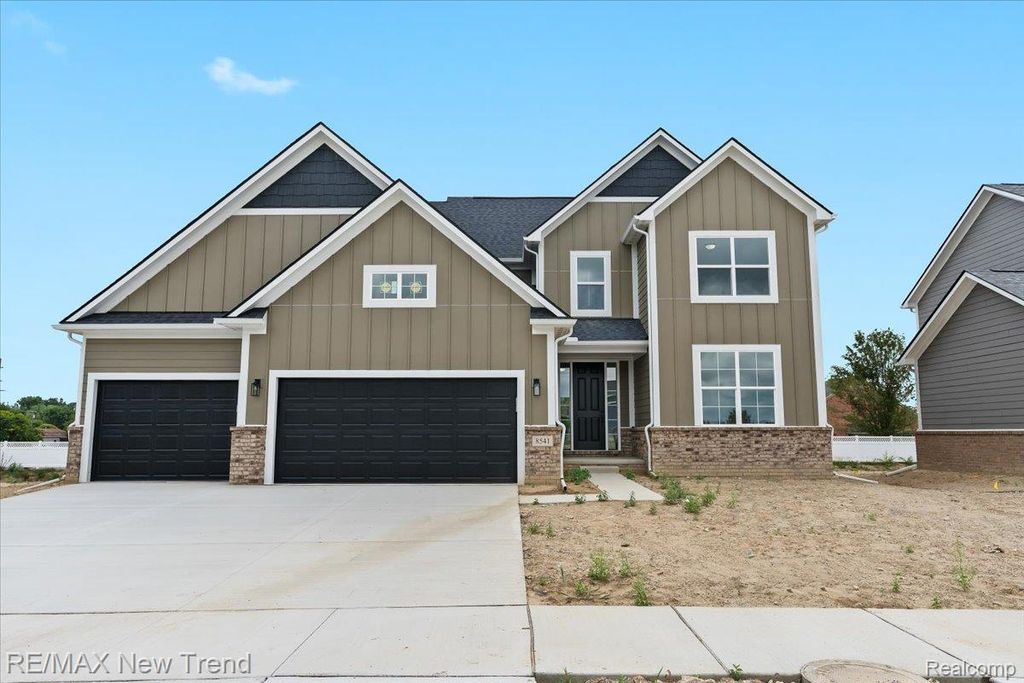 8541 Joseph Street, Commerce Charter Township, MI 48382