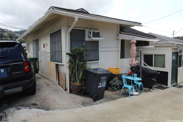 2111 Booth Road, Honolulu, HI 96813