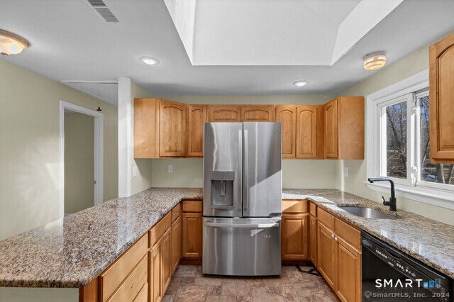 13 Victoria Lane, Old Lyme, CT 06371