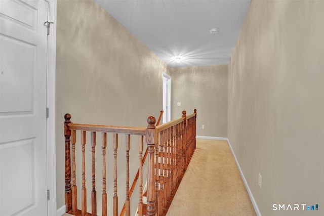 30 Quaker Lane, Southington, CT 06489
