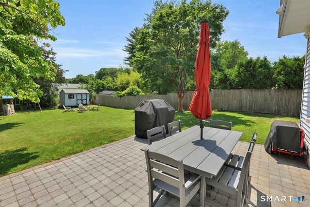 30 Quaker Lane, Southington, CT 06489