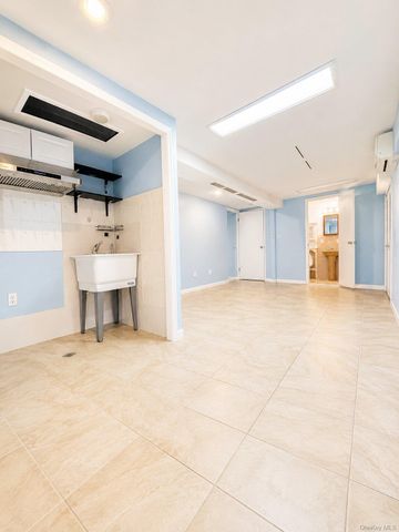 2130 Batchelder Street, Brooklyn, NY 11229