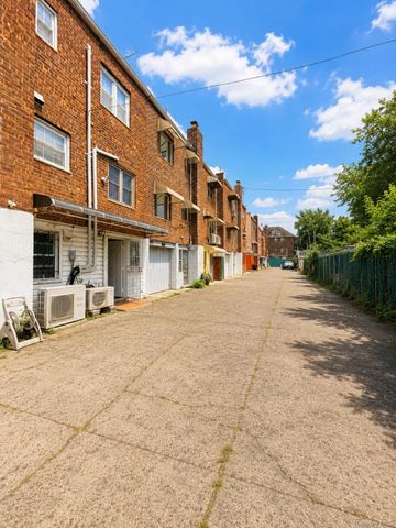 2130 Batchelder Street, Brooklyn, NY 11229