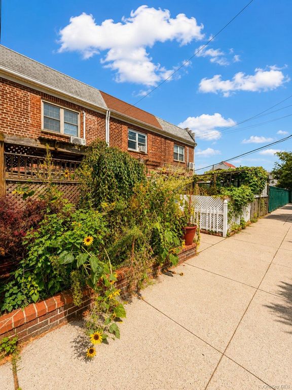 2130 Batchelder Street, Brooklyn, NY 11229 — photo 2