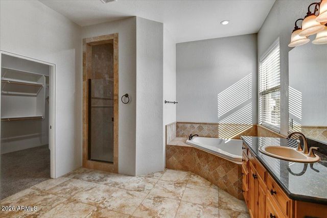 25535 W HUNTER Drive, Wittmann, AZ 85361