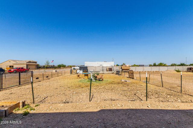 25535 W HUNTER Drive, Wittmann, AZ 85361
