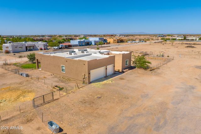 25535 W HUNTER Drive, Wittmann, AZ 85361