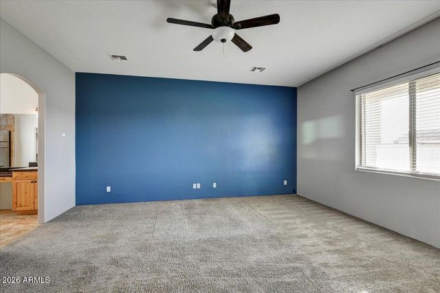 25535 W HUNTER Drive, Wittmann, AZ 85361