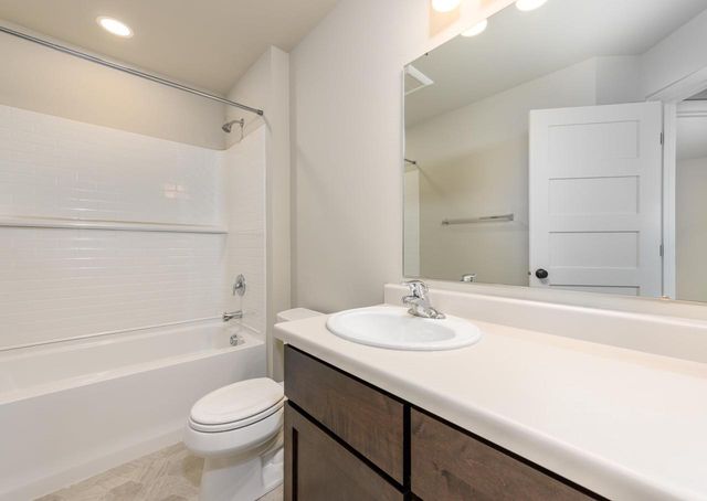 2011 Legacy Lane, Madison, WI 53719