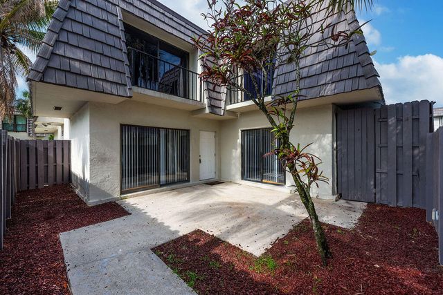 1755 N Congress Avenue, West Palm Beach, FL 33401
