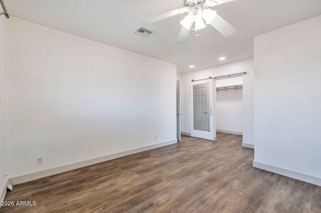 8215 E CAMBRIDGE Avenue, Scottsdale, AZ 85257