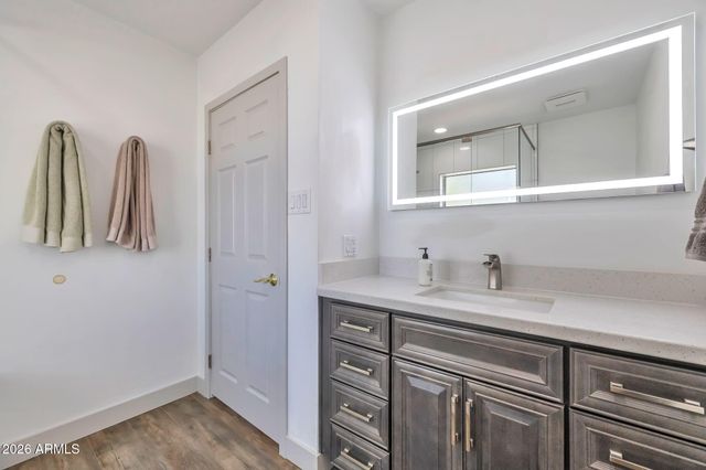 8215 E CAMBRIDGE Avenue, Scottsdale, AZ 85257