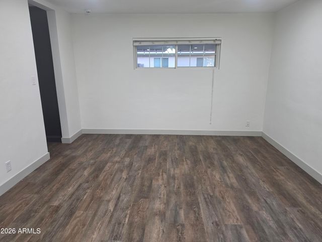 8215 E CAMBRIDGE Avenue, Scottsdale, AZ 85257