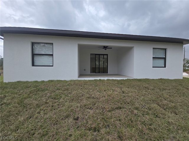 12 W 15th ST, Lehigh Acres, FL 33972