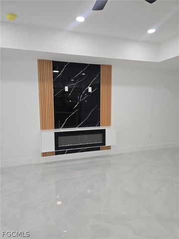 12 W 15th ST, Lehigh Acres, FL 33972