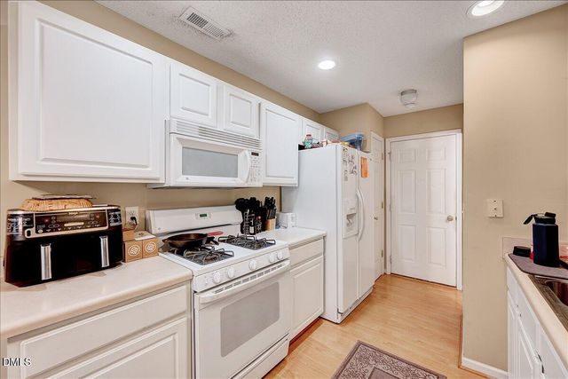 5636 Roan Mountain Place, Raleigh, NC 27613