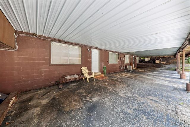 13484 Coliseum Drive, Chesterfield, MO 63017