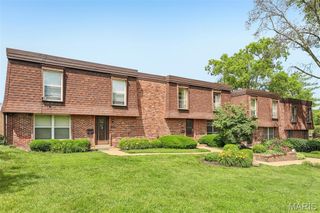 13484 Coliseum Drive, Chesterfield, MO 63017