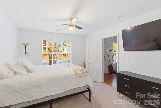 6475 Saint Bernard Way, Charlotte, NC 28269