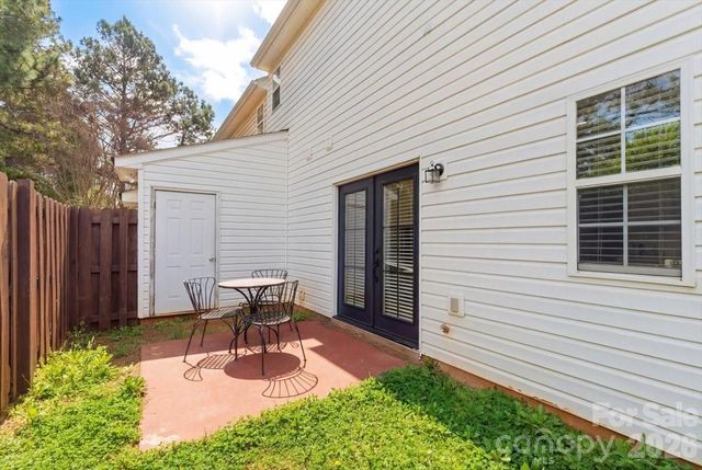 6475 Saint Bernard Way, Charlotte, NC 28269