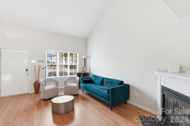 6475 Saint Bernard Way, Charlotte, NC 28269