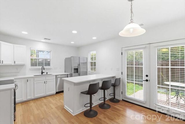 6475 Saint Bernard Way, Charlotte, NC 28269