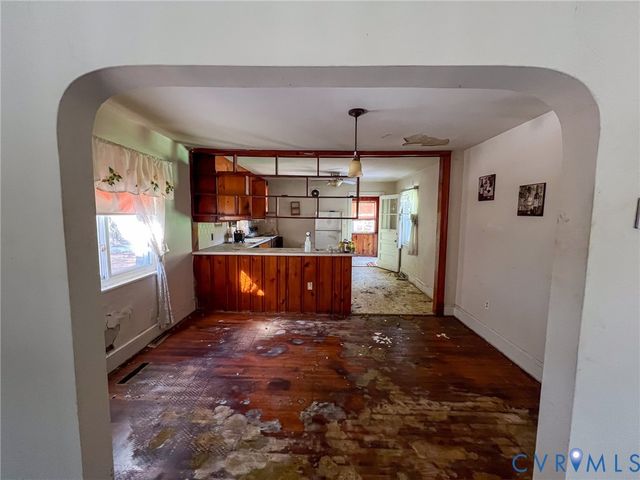 1310 Birdsong Rd, South Prince George, VA 23805