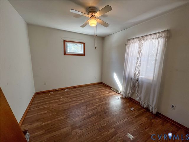 1310 Birdsong Rd, South Prince George, VA 23805