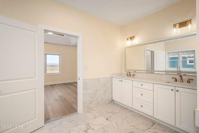 370 Kingfisher Road, Tuckerton, NJ 08087