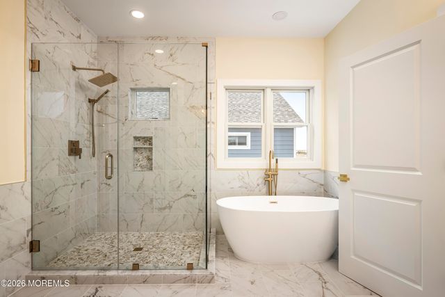 370 Kingfisher Road, Tuckerton, NJ 08087