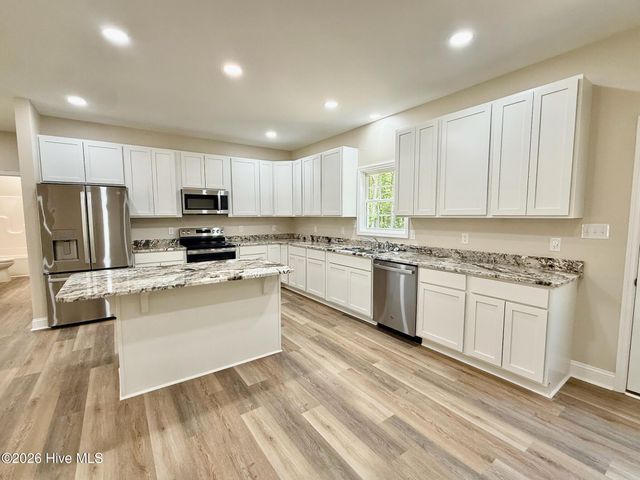 2411 Old Aberdeen Road, Rockingham, NC 28379