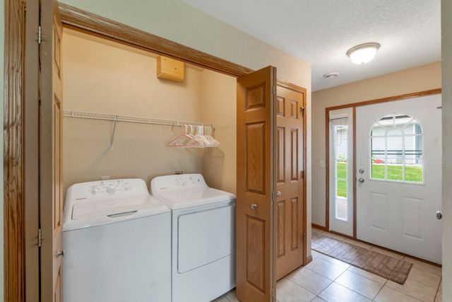 4102 Legacy Ln Unit 1, Cedar Falls, IA 50613