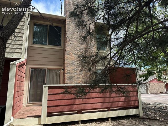 488 W Rockrimmon Boulevard G, Colorado Springs, CO 80919