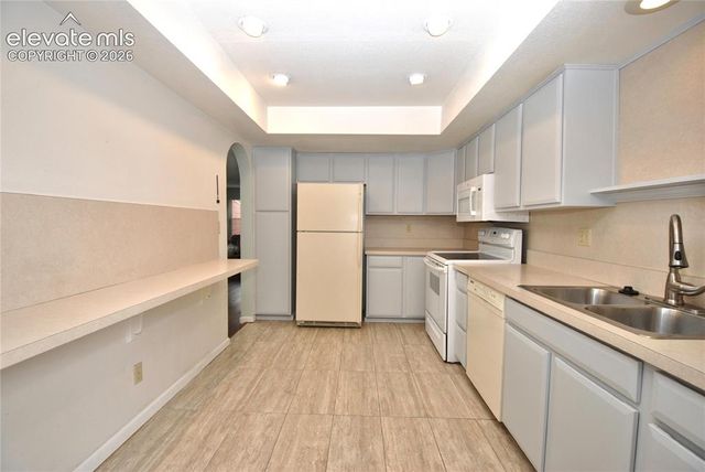 488 W Rockrimmon Boulevard G, Colorado Springs, CO 80919