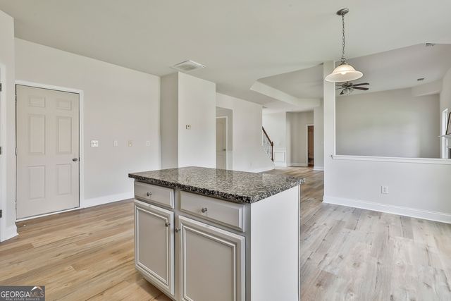 28 Fox Ridge Drive, Newnan, GA 30265