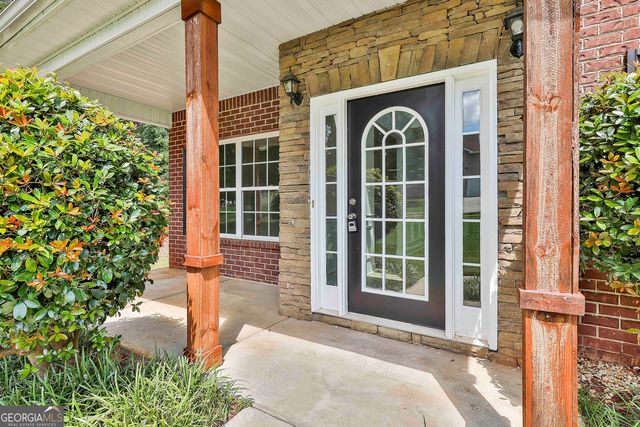 28 Fox Ridge Drive, Newnan, GA 30265