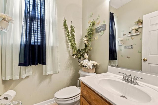 6005 Elderbush Drive, Greensboro, NC 27405