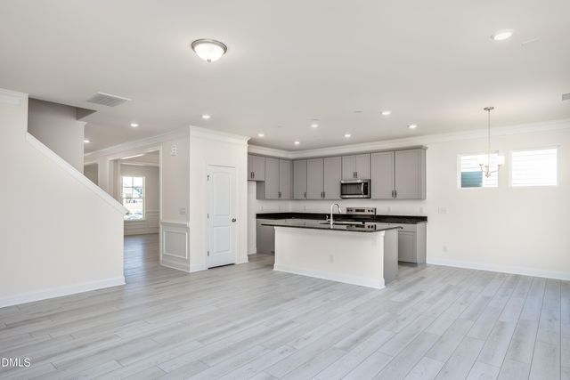 3709 Vector Drive Ef 31, Wilson, NC 27896