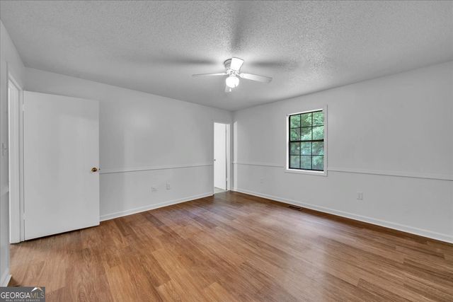 565 Lacebark Drive, Macon, GA 31220