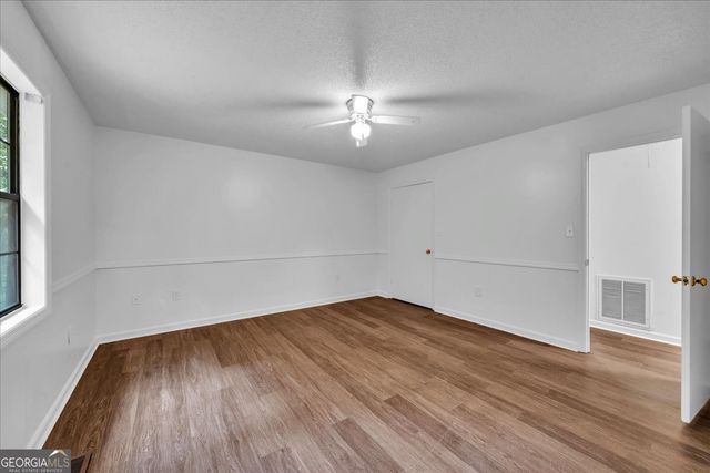 565 Lacebark Drive, Macon, GA 31220