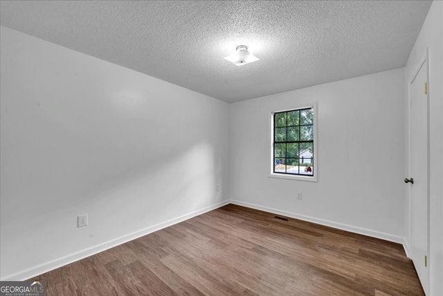 565 Lacebark Drive, Macon, GA 31220