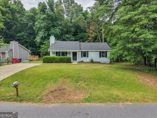 565 Lacebark Drive, Macon, GA 31220