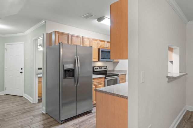 592 Wingspan Way, Crestview, FL 32536